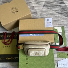 구찌 GUCCI 인터로킹 G 슈프림 벨트 백