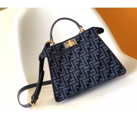 펜디 FENDI Peekaboo ISeeU 피카부 아이씨유 토트 백