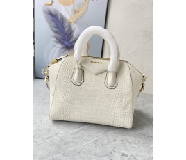 지방시 GIVENCHY Antigona tote 안티고나 토트 백