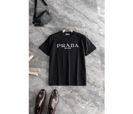 [PRADA-프라다] 프라다 클래식 로고 코디 반팔티